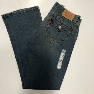 Levi’s 542 low rise flare leg jeans size 12M